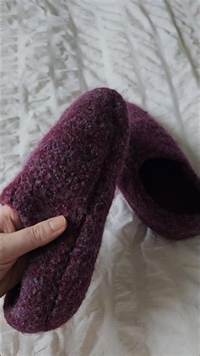 Felted slippers ~ melange effect 🎀 #knitting #felting #feltedslippers #knittedslippers #handmade