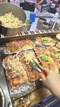 Famous Chinese Meat Patty Burger #streetfood #foodie