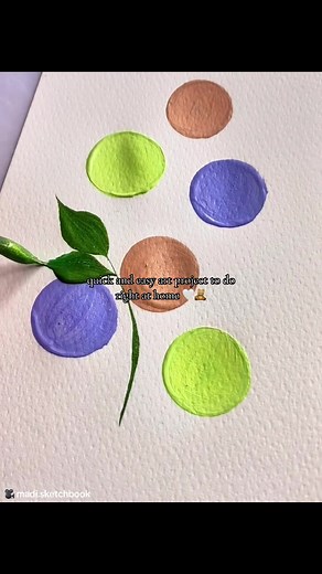 so fun and easy! - #canvas #canvaspainting #art #diy #diys #diytok #arttok #viralrecipe #artist #viralrecipe #doityourself #baketok #coachella #foryou - 🎥 @madi.sketchbook