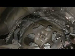 5.7 Gen III VX Commodore oil leak repair..(So the owner can see what's up.)