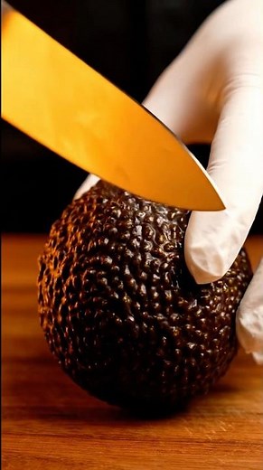 ultra realistic avocado slicing asmr | cinematic macro close-up | satisfying avocado cut sounds 🥑✨