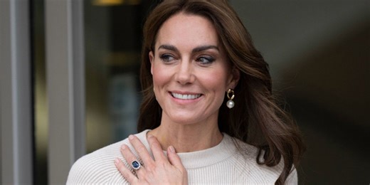 36 Gorgeous Colored-Stone Celebrity Engagement Rings, From Kate Middleton’s Oval Sapphire to Anna Kournikova’s Massive Pink Diamond