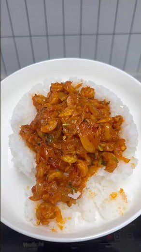 Spicy Prawn Tawa Fry Recipe | Crispy Irresistible South Indian Seafood 🍤🔥 #Shorts