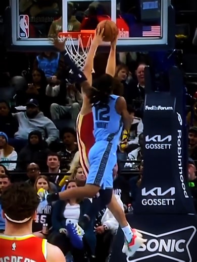 Ja Morant's Incredible Block Against Daniels