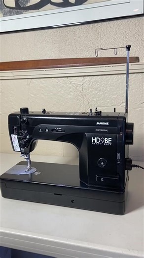 The HD9 is rugged from the inside out. Just ask anyone who owns one, they are fantastic workhorses! #janomecanada #hd9 #janomehd9 #headydutysewing #heavydutysewingmachine #bagsewing