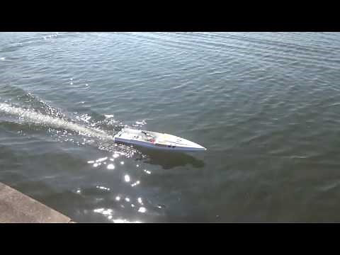 Kyosho Jet Stream 1000 RC Nitro model boat