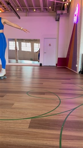 1.7K views · 11 comments | Just making sure i can still do it ➰ Love i have figure / loops circles at the studio. Artistic skating will also have a piece if my heart  | Stacey Skates | Facebook