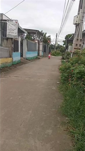 1.3K views · 27 reactions | Tập xe đạp và màn hạ cánh đỉnh cao của anh Bia 藍 | Nguyễn Quyền | Facebook