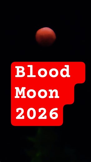 Watch The Blood Moon of 2026 - Melbourne CBD #shorts #foryou #lunar #eclipse #chandragrahan #moon