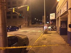 #daedae #daedaewutumean #daedaerapper #atlantarapper #rappershot Atlanta Rapper Dae Dae was shot at over 30 times while in vehicle in downtown/vine city atlanta,he has been beefing with 21 savage slaughter gang members and is accused of shooting yung mazi earlier this year.So it could been any of those people who shot at him. | Zone X Entertainment