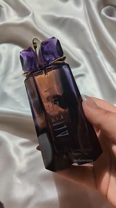 🌌✨ Unleash your inner mystique with Alien by Mugler. This captivating fragrance blends warm amber and radiant jasmine for a bold, otherworldly scent that lingers in the air. Dare to be unforgettable! 💜🌙 #Mugler #Alien Shop now at scentsational.com ✨ | Scentsational Perfumes