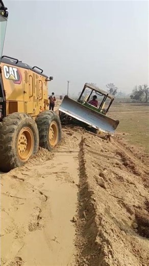 The cat company has very strong machinery #cat #shortsvideo #short