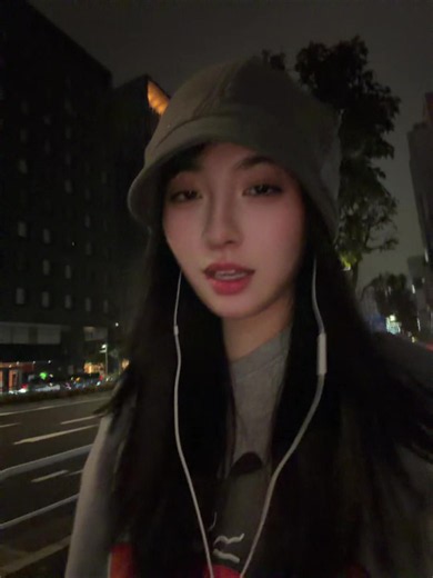 今日はひとりでサウナにいってマッサージに行く夜です充実