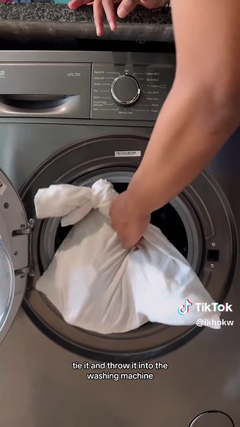 How to Clean Sneakers Using a Washing Machine