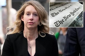 Elizabeth Holmes arriving at court on March 17, 2023