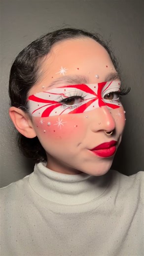 mya on Instagram: "candy cane swirl makeup tutorial! 🤍❤️ . . . products: 🤍 @lagirlcosmetics pro conceal “flat white corrector” ❤️ @glisten_cosmetics wet liners in “milk” & “lobster” 🤍 @nyxcosmetics jumbo eye pencil in “milk” ❤️ @metamorphosisbf_ mascara 🤍 @ionicosmetics_ “baby fox curls half lashes” . . . #makeup #makeupinspo #makeupideas #creativemakeup #editorialmakeup #funmakeup #colorfulmakeup #makeuptrend #makeuptutorial #candycane #peppermint #wintermakeup #christmasmakeup #graphicline