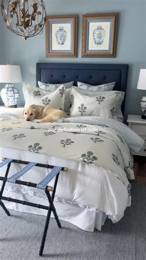 The coziest feeling in the world 💙🤍 #homeinspo #bedroomdesign #homedecor #interiordesign #cozyathome