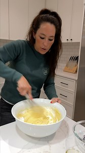 Fresh lemon sweet blueberries 😍 Baking one of my favorite breads from my new cookbook today! (magno.li/cookbook3) #MagnoliaTableCookbook | Joanna Gaines