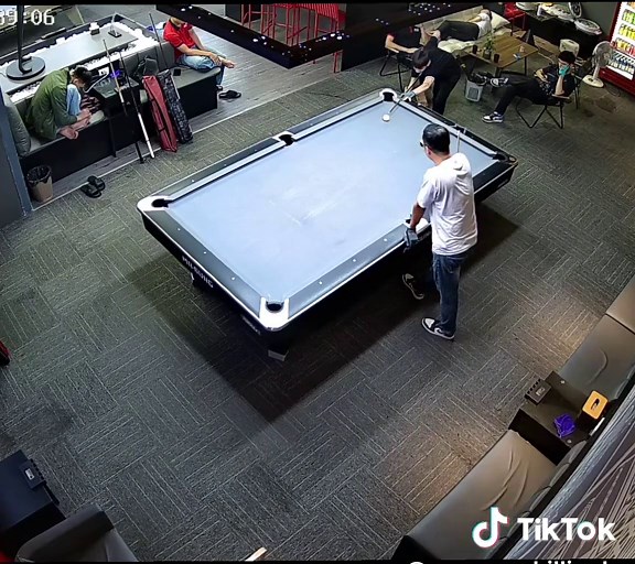 Cách Chơi Bida Lỗ: Tý 3 Băng Thú Vị