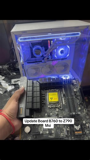 វីដេអូ​របស់ 2nd Computer (@2nd_computer4) ជាមួយ original sound - Jaii - Dell Song