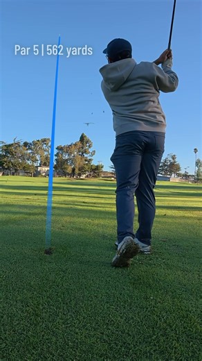 Starting to get the hang of this chipping thing. #golf #golftiktok #golftok #golfer #golfswing