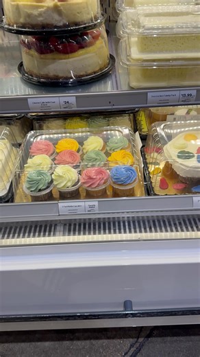 Can’t wait to see less artificial dyes in 2026!!! #knowbettereatbetter | Natural Hair Dye