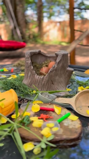 Wow – such engaging water play by • @_thecub_house featuring our Large Tree Stump, Play Eggs, and Rustic Pourers! 💦🌿 It looks like a wonderful morning of discovery and imagination at forest school — the perfect example of how open-ended, nature-inspired resources can spark curiosity and creativity. We’d love to join in the fun! 🍃 We adore seeing how children explore, pour, and create their own adventures through child-led, outdoor play. Don’t forget to tag us in your posts so we can celebrate