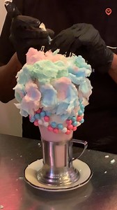 Would you try this milkshake? Today we try a Milkshake from Time Out magazine's People's Choice award for 'Best Burger' 🥰 | Foodporn