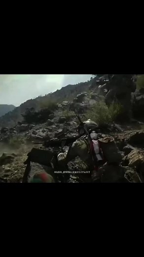 @𝐌 𝐈 𝐋 𝐈 𝐓 𝐀 𝐑 𝐘 ⚠️FAKE WEAPONS FAKE SCENE ⚠️⚠️This video contains fake weapons, it was made by professionals, do not reproduce⚠️ #fake #viralvideo🔥 #militaryedit #fypシ゚ #fakeweapon⚠️