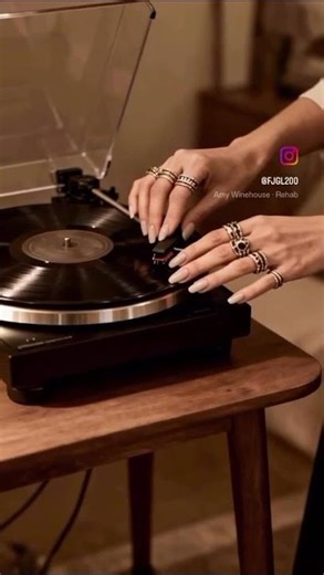 12 canciones imprescindibles de Amy Winehouse