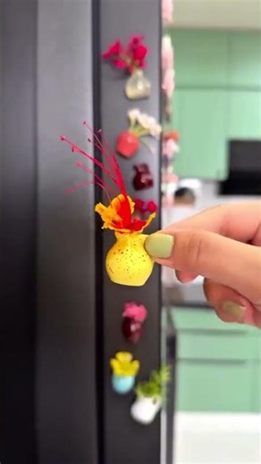 Cute Fridge Magnet Vase 🌸 | Strong Magnetic Mini Flower Pot!
