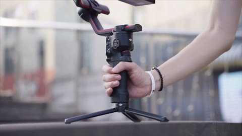 NEEWER RS4 RS3 Vertical Camera Mount Compatible with DJI Ronin RS 4 3 2 Pro Gimbal Stabilizer, 1s Quick Vertical to Horizontal Switch Anti Drop 180° Rotating Base for YouTube TikTok Vlog Video, CA108
