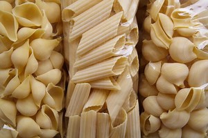 10 Packaged, Store-Bought Foods That Chefs Use To Make Healthy and Flavorful Meals