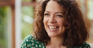 Who is Natalia Lafourcade? How 'Song Exploder’ delves into her biggest Latin record ‘Hasta la Raiz’