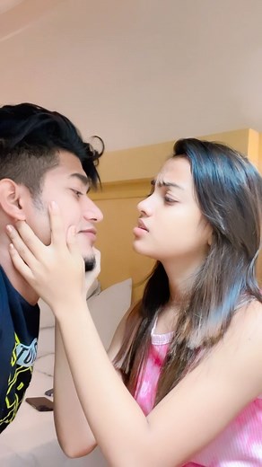 💕Beauty Khan💕 on Instagram: "🥰🥰 . . #bkfam #beautykhan #reels #instagram"