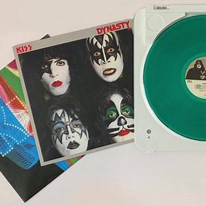 542 shares · 326 comments | Celebrate the 40th anniversary of 'Dynasty' with limited-edition translucent green 180gram vinyl! | KISS | Facebook