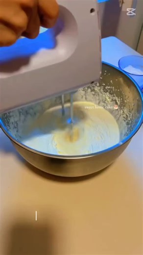 Cute handmade bunny cake 🐰🤍 Perfect for little sweet moments 🍰 Would you try this one? #cakevideo #smallbusiness