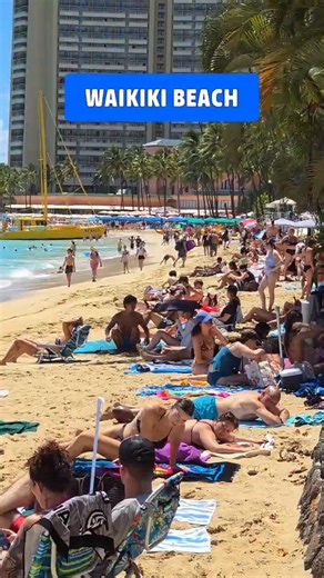 Waikiki Beach ⛱️ Hawaii John #waikikibeach #hawaiibeach #waikiki # hawaii