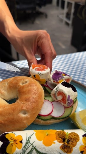 Bocaditos de Bagel con Salmón y Queso Crema 🌸🐟 | Chefclub España