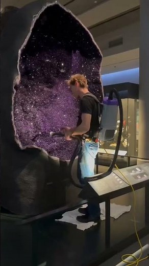 How a museum cleans a gigantic amethyst geode