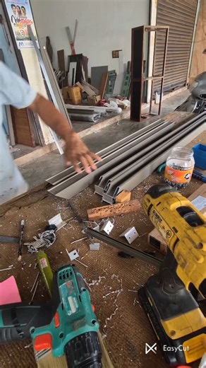 Design aluminium fab on Instagram: "Algeria sliding window frame work #instagood #instadaily #reels #reelitfeelit❤️❤️ #work"