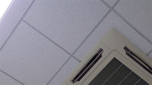 大橋秀行 on Instagram: "下の階まで響くモンスター井上尚弥のパワー！"