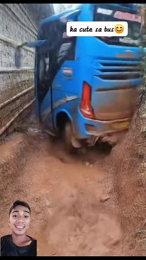 Ka cute sa bus 😊 | Mark Ryan Señeres