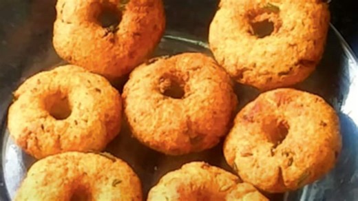 Watch: Weight Loss: Try This Keto-Friendly Medu Vada Recipe For A High-Fat Breakfast Meal
