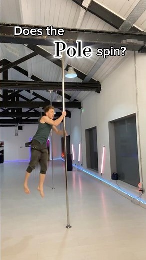Does the pole spin?