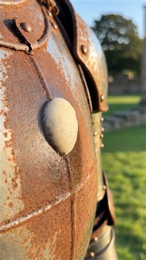 LOOK!! A Rust-Covered Knight's Armor Transforms with Foaming Treatment (2/6) ✨#asmr #cleaning #rust