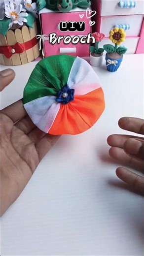 DIY Tricolor Brooch 🇮🇳 | Easy Handmade Ribbon Craft | Viral Shorts