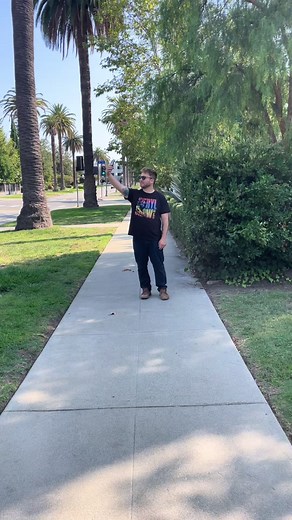 you’ve heard of tube girl, now get ready for walk guy 🚶‍♂️🥵 @Pacifica’s new album FREAK SCENE is out now!!!