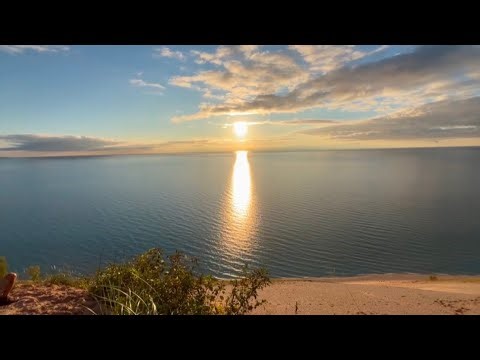 Traveling Up Grand Traverse Peninsula | Small Lake Towns | Sleeping Bear Dunes