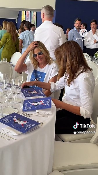 Carla Bruni et Giulia Sarkozy au Jumping de Paris